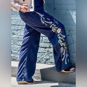 JOHNNY WAS‎ EMIKA BELTED WIDE LEG PANT, NAVY Large